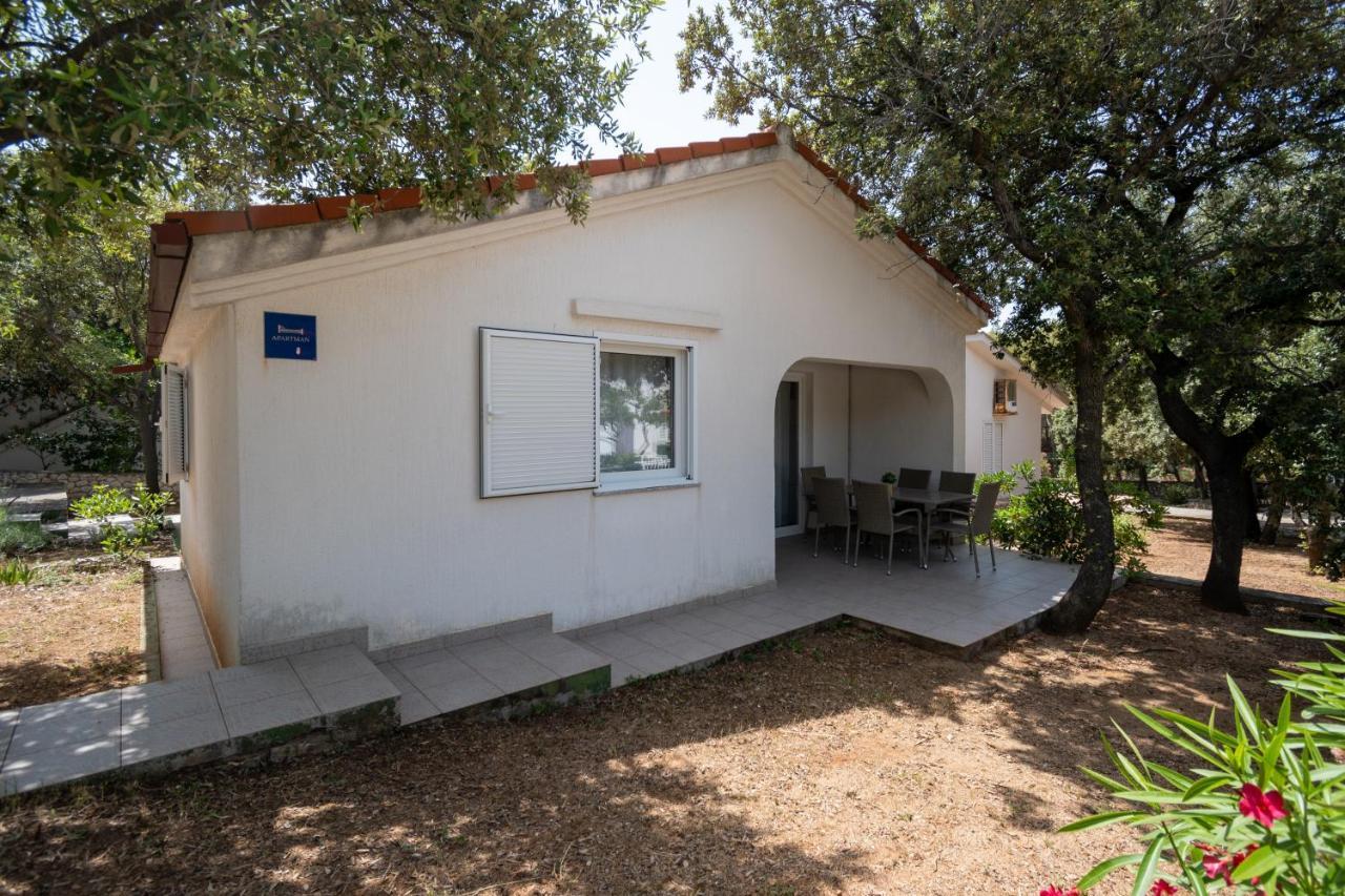 Apartments With A Parking Space Mandre, Pag - 16836 Exterior foto