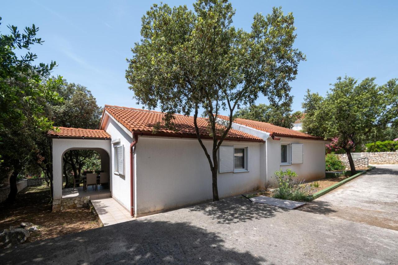 Apartments With A Parking Space Mandre, Pag - 16836 Exterior foto